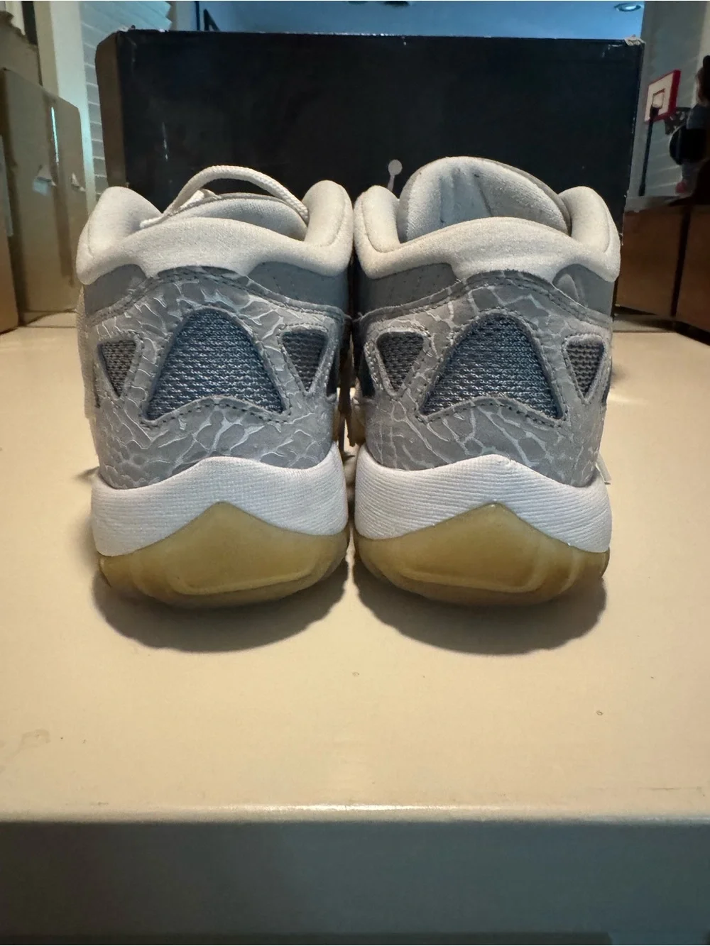 Nike Air Jordan 11 Retro Low